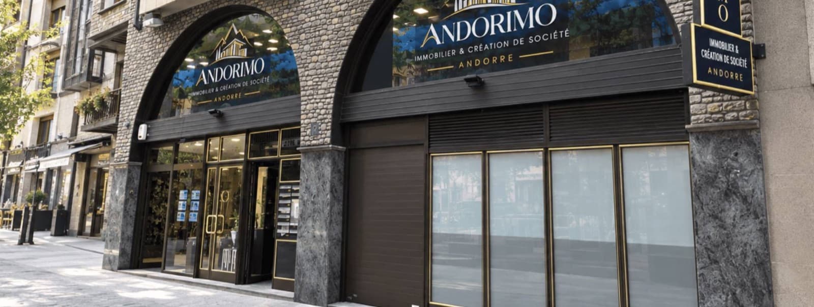 Façade des bureaux Andorimo, vue de la rue